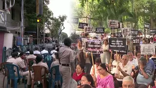 আরজি কর কাণ্ড: ৪১ দিন পর কর্মবিরতি প্রত্যাহারের ঘোষণা জুনিয়র চিকিৎসকদের